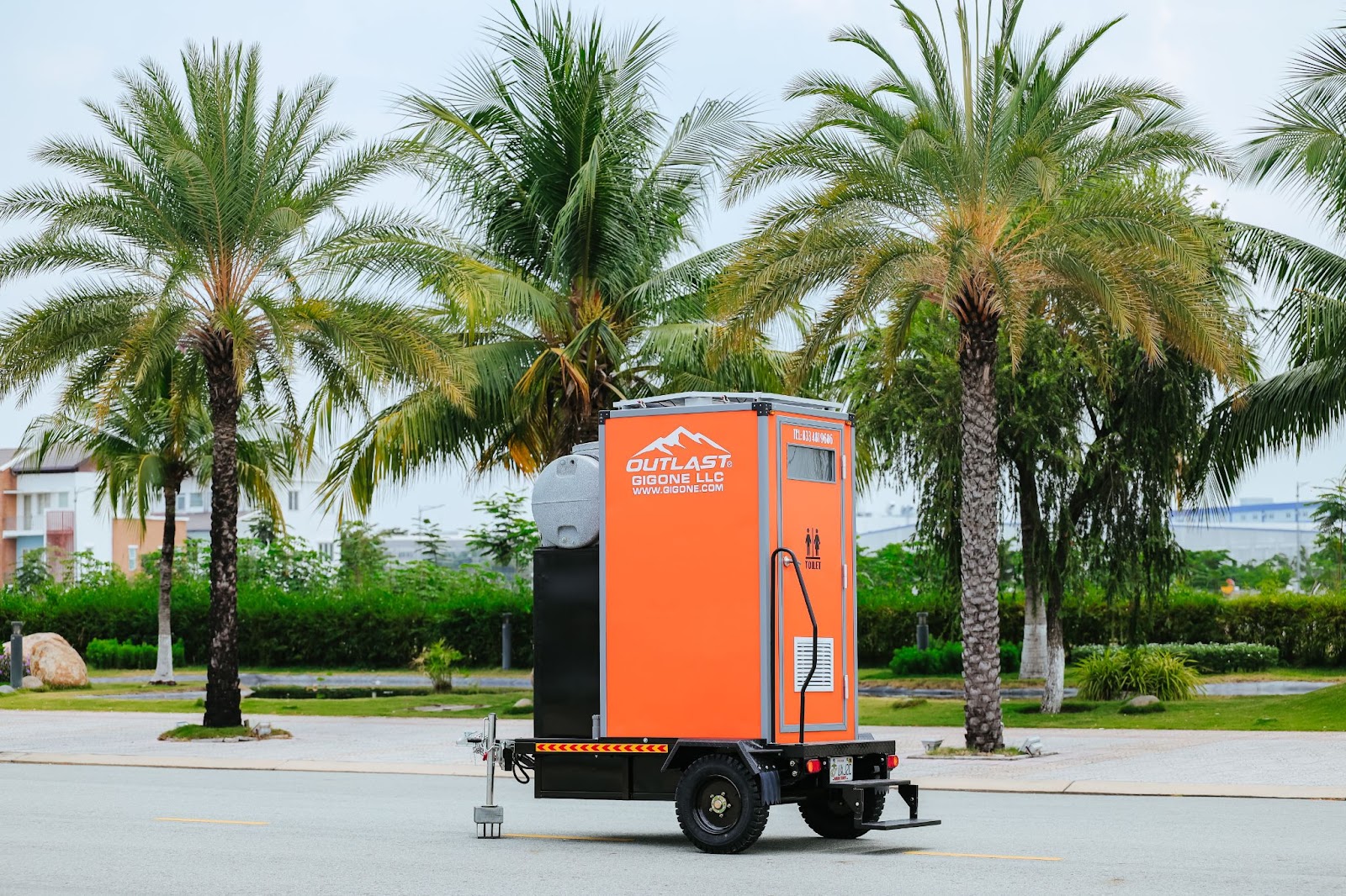 Flare Mobile Oasis A-1P: High-performance Mobile Restroom For Demanding Environments