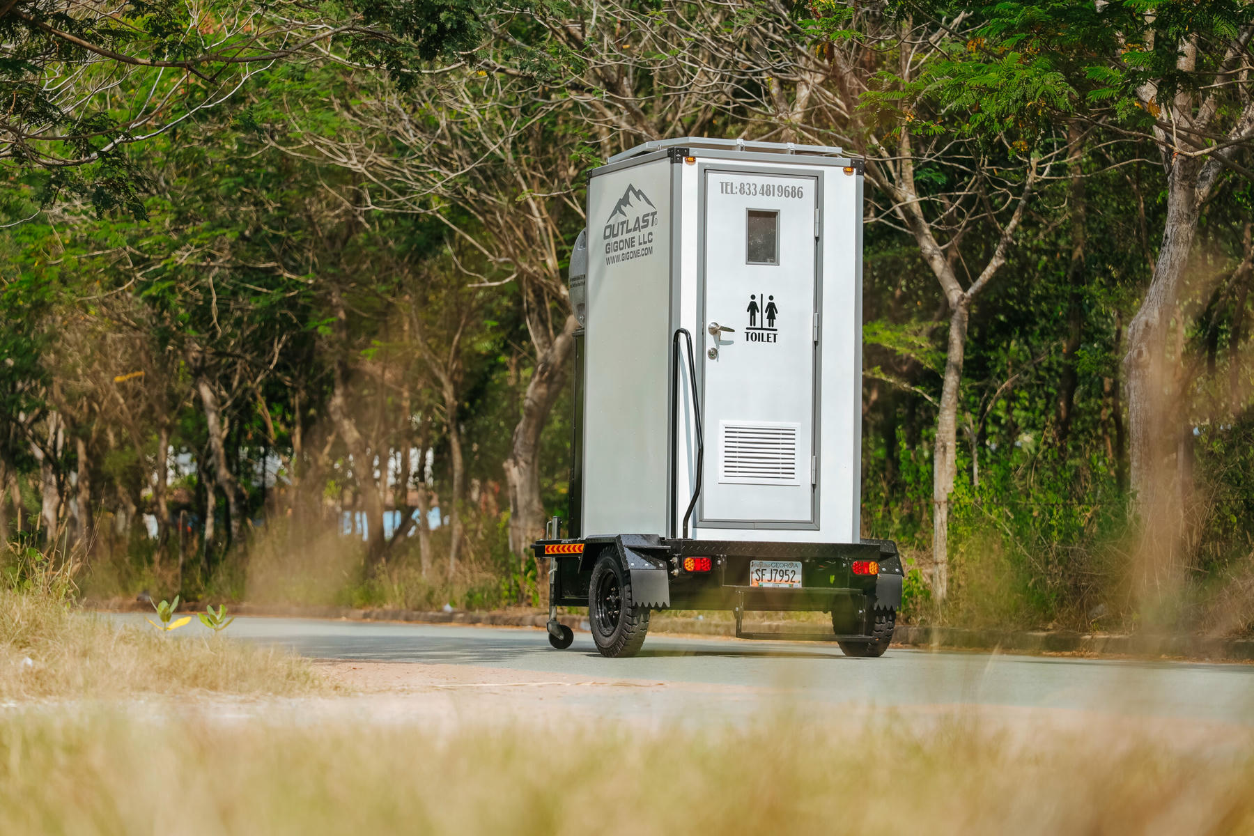 The Application Of Mobile Restrooms At Events And Farms