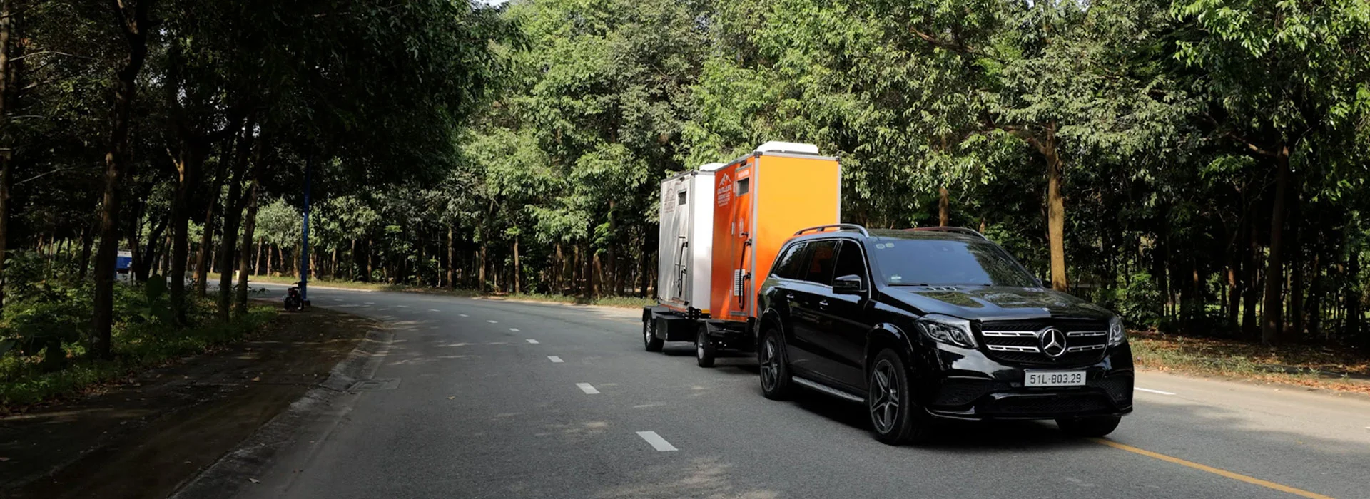 Premium Mobile Oasis™ – Model A-1P,Florida,Alabama,South Carolina,Tennessee Mobile restroom